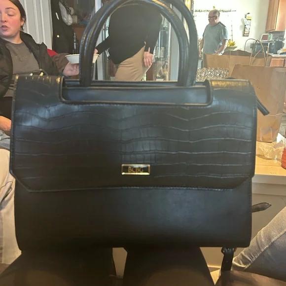 Black BCBG pocket book - Picture 6 of 6